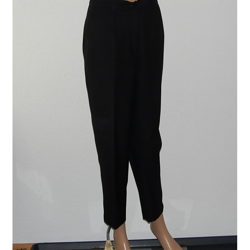 klassisch-elegante -damenhose-schwarz-groesse-42-44-nr1