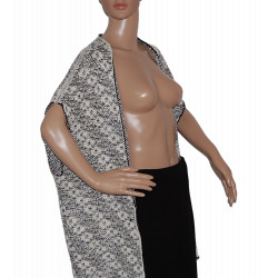 universale-groesse-damen-strickweste-aermellos-schwarz-weiss-nr2