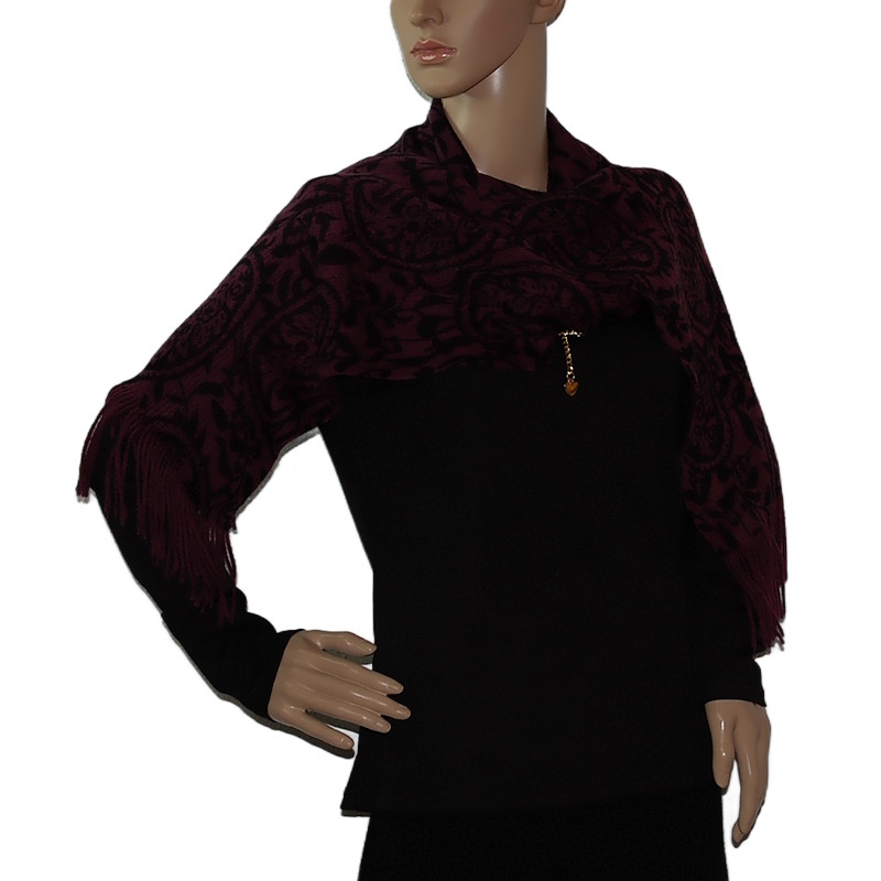 clever-chic-flauschiger-damen-schal-violett-schwarz