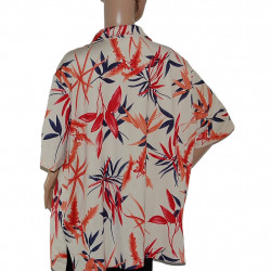 Detailansicht BARUCH Damen T-Shirt mit Kragen und kleinem Reißverschluss für V-Ausschnitt, farbenfrohes Blattdesign