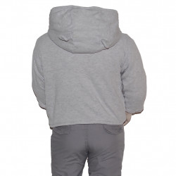 Winnie the Pooh Baby Hoodie in Größe 80 getragen im Alltag