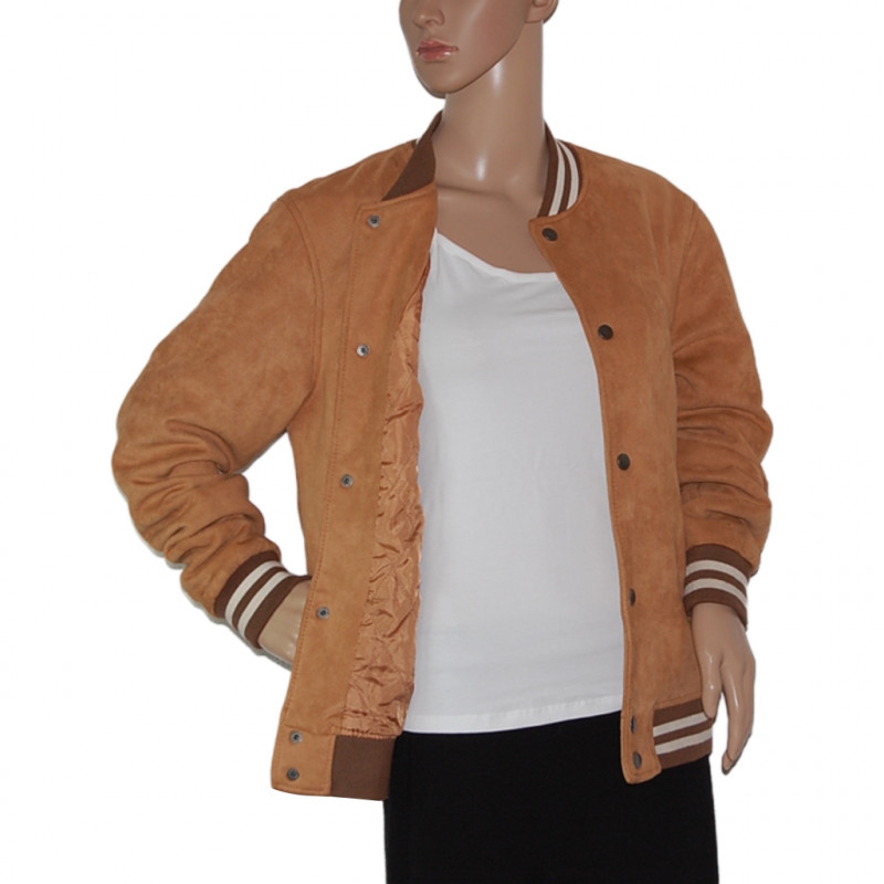 Stylische Collegejacke in Camel Braun im modernen Varsity Stil mit Streifenbündchen
